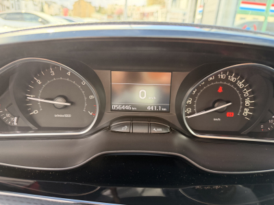 Peugeot 208 1.2 ALLURE 110 S&S