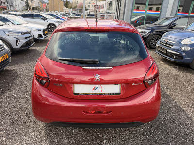 Peugeot 208 1.2 ALLURE 110 S&S