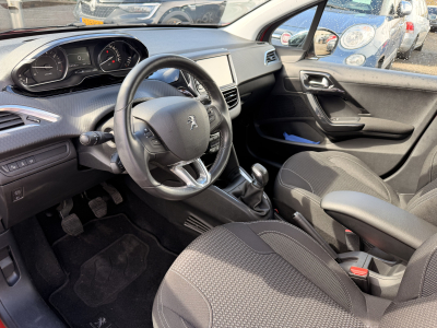 Peugeot 208 1.2 ALLURE 110 S&S