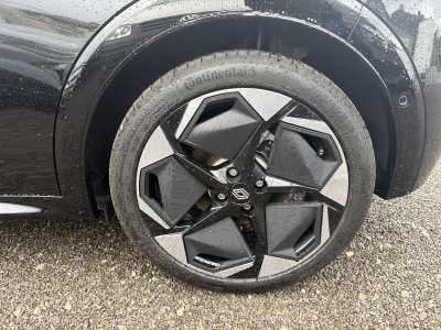 Renault Clio 6 NEW CLIO TECHNO FULL HYBRID E-TECH 160