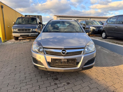 Opel Astra H Caravan Selection 