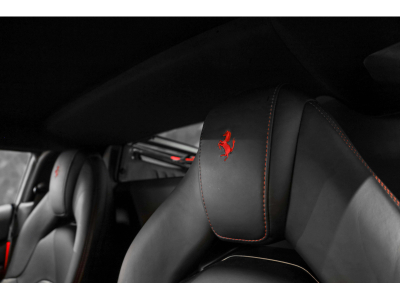 Ferrari 488 GTB 3.9 V8 - ROSSO CORSA