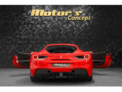 Ferrari 488 GTB 3.9 V8 - ROSSO CORSA