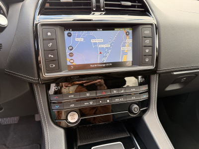 Jaguar F-Pace P250 AWD R sport