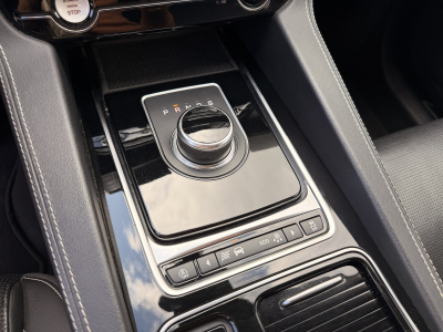 Jaguar F-Pace P250 AWD R sport
