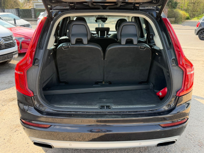 Volvo XC90 XC 90 XC90 Momentum Plug-In Hybrid AWD/ 7xSitzer