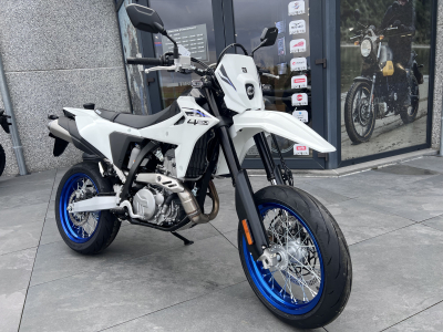 Suzuki DR-Z 400 Supermotard