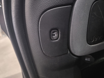 Jeep Cherokee 2.2 MULTIJET 4X4 LIMITED PANO CUIR NAVI