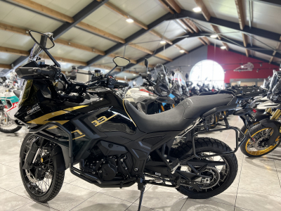 Zontes 703 F BLACK/GOLD 21