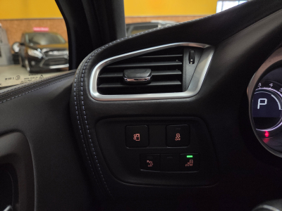 Citroën DS 4 / 2.0HDI 163CV AUTOMATIQUE