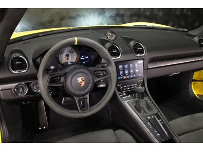 Porsche 718 Spyder RS PDK - Sièges Sport - JAUNE RACING