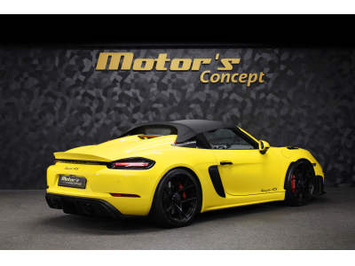 Porsche 718 Spyder RS PDK - Sièges Sport - JAUNE RACING