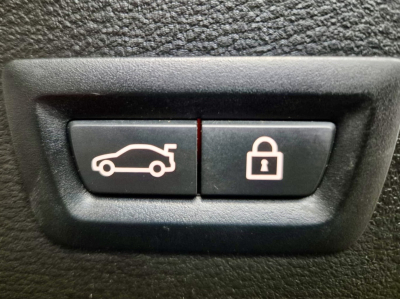 BMW X6 M50 i FACELIFT XDRIVE M SPORT PAKET PANO CUIR NAVI