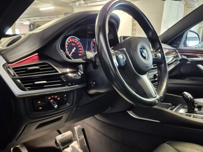 BMW X6 M50 i FACELIFT XDRIVE M SPORT PAKET PANO CUIR NAVI