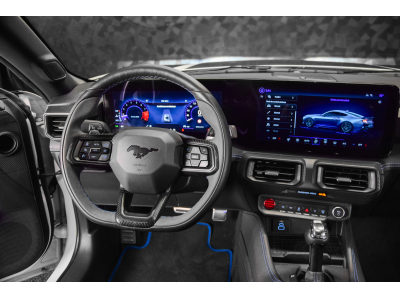 Ford Mustang Coupé 5.0 V8 - DARK HORSE