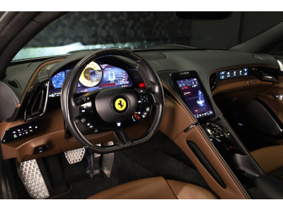 Ferrari Roma V8 - GRIGIO SILVERSTONE / CIOCCOLATO