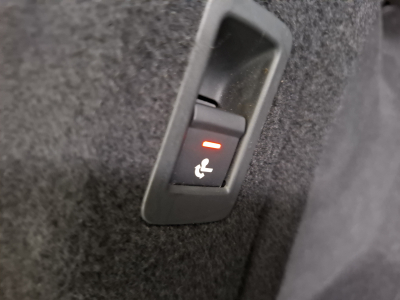 Audi A4 AVANT 2.0 TDI 150 S-TRONIC, EDITION SPORT, NAVI, CUIR, CAMERA, ATT. REMOR., LED,