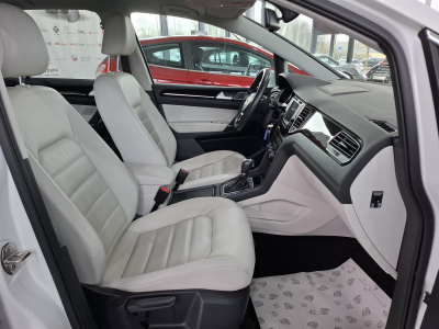 Volkswagen Golf Sportsvan 1.4TSI DSG Highline BlueMotion,1Hand,NAVI,CAMERA,PDC,LEDER,LED,