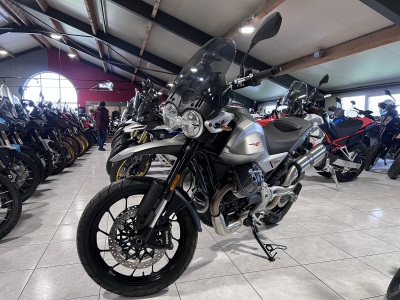 Moto Guzzi V 85 TT  Strada