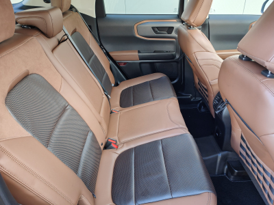 Ford Bronco 2.0 ECOBOOST BADLANDS 4X4 GPS CAMERA B&O TOIT PANO OUV SIEGES ET VOLANT CHAUFF LED