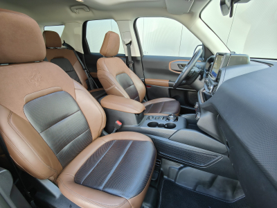 Ford Bronco 2.0 ECOBOOST BADLANDS 4X4 GPS CAMERA B&O TOIT PANO OUV SIEGES ET VOLANT CHAUFF LED