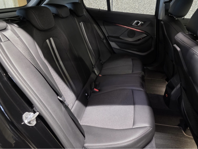 BMW 116 D SPORTLINE CUIR LED NAVI 1 HAND