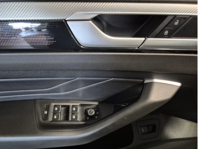 Volkswagen Arteon SHOOTING BREAK 2.0 TDI 200 4MOTION DSG R-LINE HEAD UP PANO CUIR NAVI