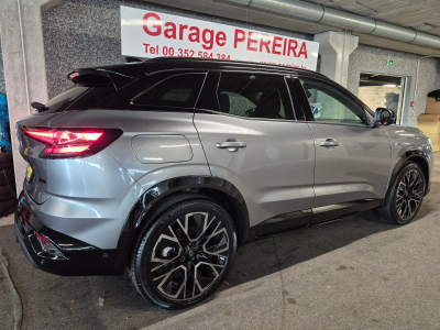 Renault Austral HYBRID E-TECH ESPRIT ALPINE FULL PANO NAVI