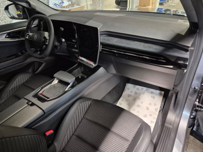 Renault Austral HYBRID E-TECH ESPRIT ALPINE FULL PANO NAVI
