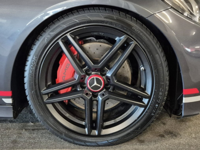 Mercedes-Benz C 250 D T 4MATIC AMG LINE HEAD UP PANO CUIR NAVI