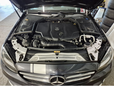 Mercedes-Benz C 250 D T 4MATIC AMG LINE HEAD UP PANO CUIR NAVI