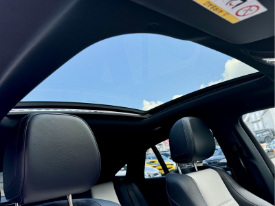 Mercedes-Benz GLE 350 D 4MATIC COUPE AMG LINE HEAD UP BURMESTER PANO CUIR NAVI 1 HAND