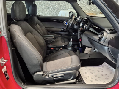 MINI Cooper 1.5 LED NAVI