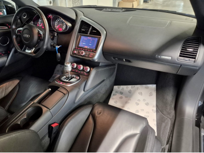 Audi R8 COUPE MANUAL BANG OLUFSEN CUIR NAVI