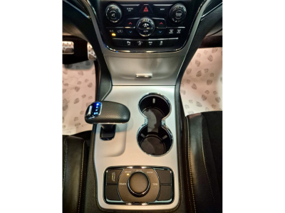 Jeep Grand Cherokee 6.4l V8 HEMI SRT NAVI CUIR PANO 1 HAND