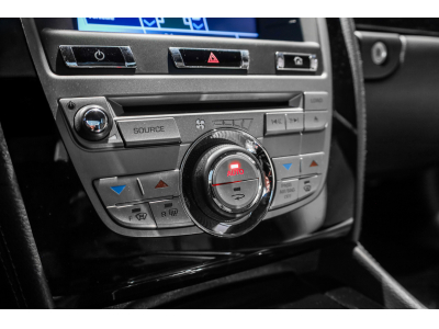 Jaguar XK V8 CÉLÉBRATION ULTIMATE 1/5