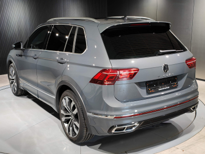 Volkswagen Tiguan 2.0 TDI R LINE GPS CARPLAY CAMERA TOIT PANO OUVRANT SIEGES VOLANTS CHAUFFANTS
