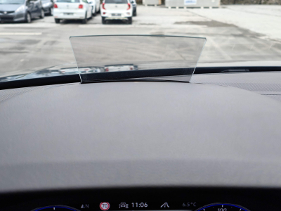 Volkswagen Tiguan 2.0 TDI R LINE GPS CARPLAY CAMERA TOIT PANO OUVRANT SIEGES VOLANTS CHAUFFANTS