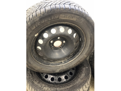 Jantes acier + Pneus hiver 16