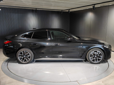 BMW 420 420I PACK M GPS CAMERA GPS CARPLAY SIEGES CHAUFFANTS