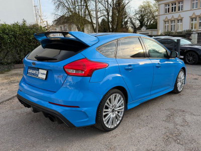 Ford Focus Lim. RS 257 KW/Schalensitze/ALLRAD/
