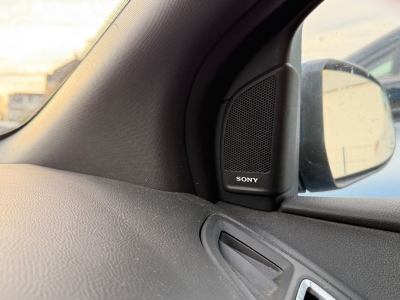 Ford Focus Lim. RS 257 KW/Schalensitze/ALLRAD/