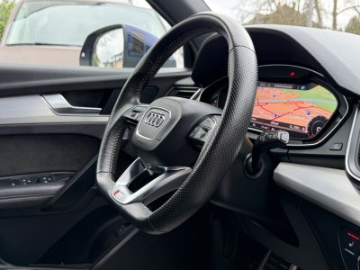 Audi Q5 quattro S-LINE/HYBRIED/HEADUP/