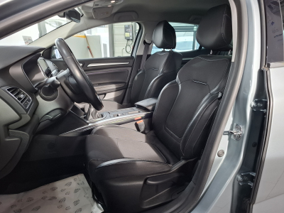 Renault Megane Intens dCi 115, CUIR, NAVI, CAMERA, LED, COCKPIT, HEAD-UP-DISPLAY,