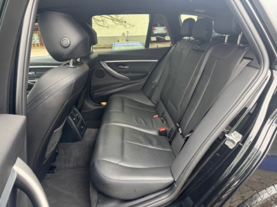 BMW 330 BMW 330 X DRIVE TOURING SHADOW LINE M SPORT PAKET STANDHEIZUNG