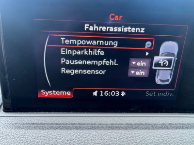 Audi A3 AUDI A3 NAVI XENON MFL TEMPOMAT BII XENON