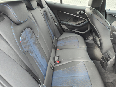 BMW 120 120iA SDRIVE PACK M GPS CARPLAY SIEGES CHAUFFANTS ECLAIRAGE AMB