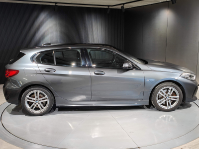 BMW 120 120iA SDRIVE PACK M GPS CARPLAY SIEGES CHAUFFANTS ECLAIRAGE AMB