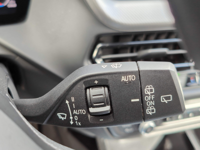 BMW 120 120iA SDRIVE PACK M GPS CARPLAY SIEGES CHAUFFANTS ECLAIRAGE AMB