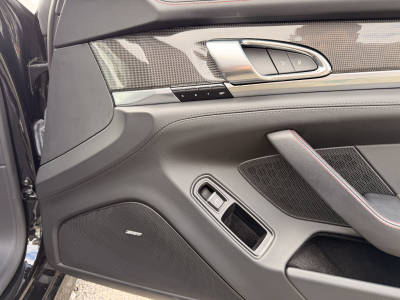 Porsche Panamera GTS